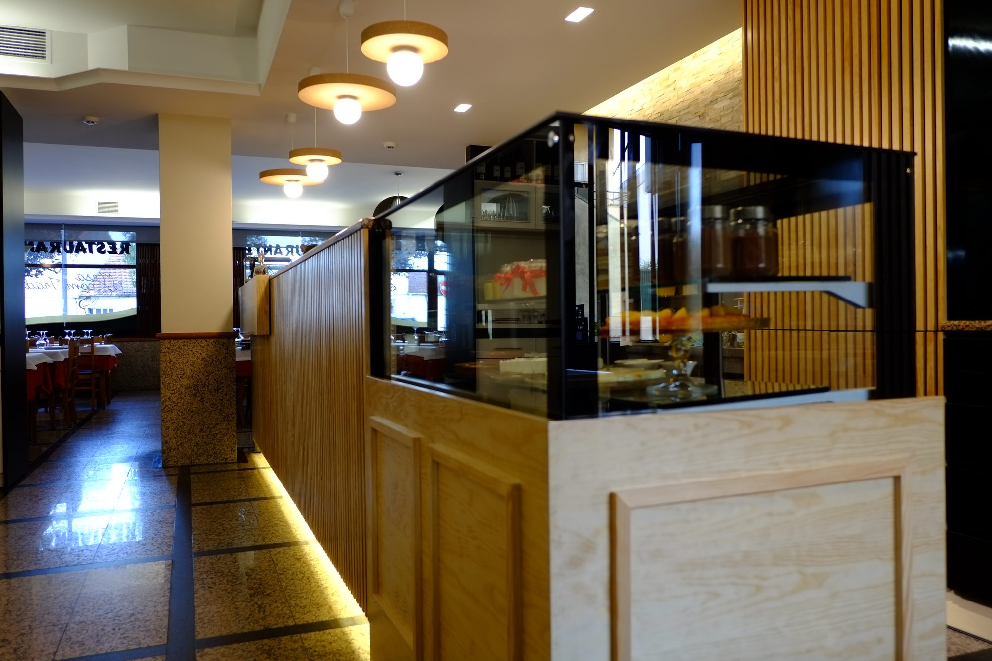 Projeto Restaurante "Mesa Com Tradição"